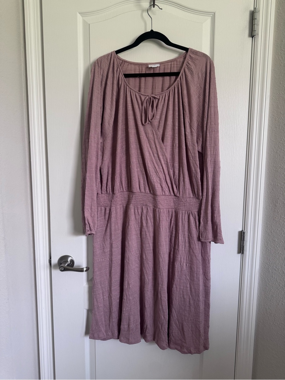 LuLaRoe Jody Dusty Mauve Long Sleeve Tie-Front Dress